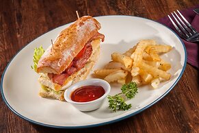 Junjungan Ubud Hotel & Spa