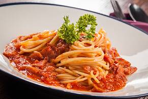 Junjungan Ubud Hotel & Spa