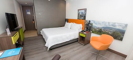 Hampton By Hilton Cartagena