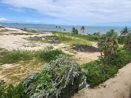 Holiday Inn Resort Grand Cayman by IHG