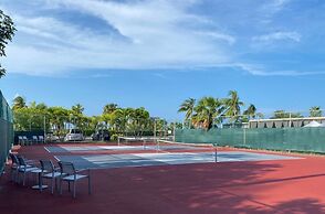 Holiday Inn Resort Grand Cayman by IHG