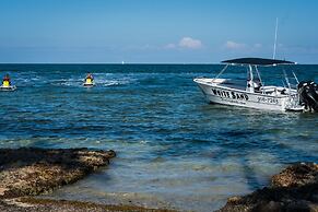 Holiday Inn Resort Grand Cayman by IHG