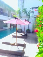 Seminyak Lagoon All Suites Hotel