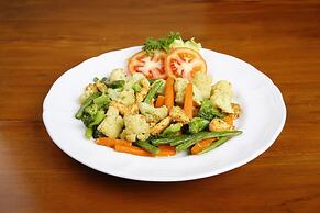 Seminyak Lagoon All Suites Hotel