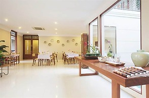 Seminyak Lagoon All Suites Hotel