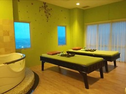 Horison Ultima Semarang