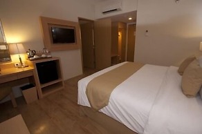 Horison Ultima Semarang