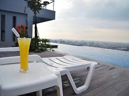 Horison Ultima Semarang