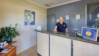 Edward Parry Motel & Apartments