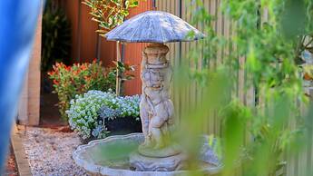 Edward Parry Motel & Apartments