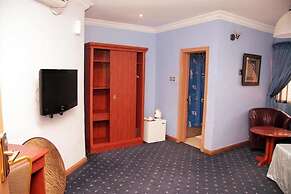 Solitude Hotel Victoria Island