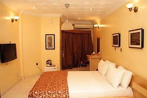 Solitude Hotel Victoria Island