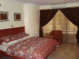 Solitude Hotel Victoria Island