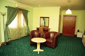 Solitude Hotel Victoria Island