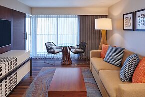 Hilton Grand Vacations Club Hokulani Waikiki Honolulu