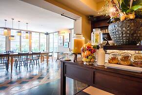 Mondrian Suites Berlin Checkpoint Charlie