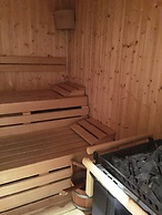 Mondrian Suites Berlin Checkpoint Charlie