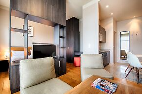 Mondrian Suites Berlin Checkpoint Charlie