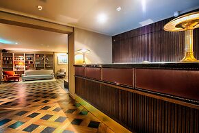 Mondrian Suites Berlin Checkpoint Charlie