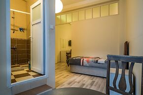 Erenler Hostel & Hotel