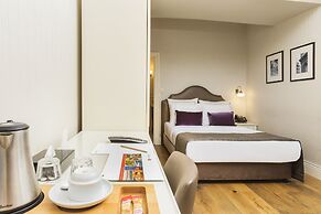 Meroddi Galata Mansion