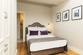 Meroddi Galata Mansion