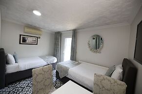 Lemon Residence