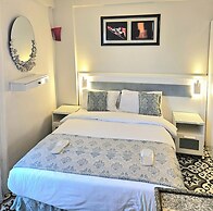 Lemon Residence