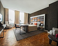 Bristol Tradition and Luxury