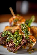 Grand Williston Hotel & Conference Center