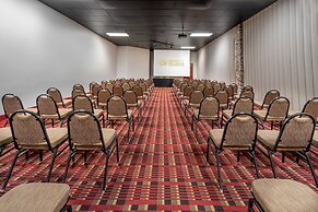 Grand Williston Hotel & Conference Center