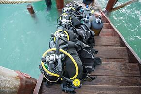 Sunshine Marine Lodge