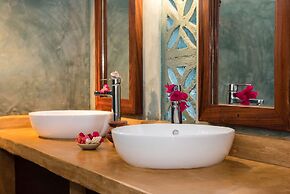 Sunshine Marine Lodge