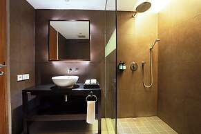 THE 1O1 Bali Fontana Seminyak