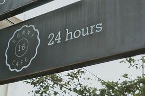 THE 1O1 Bali Fontana Seminyak