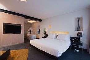 THE 1O1 Bali Fontana Seminyak