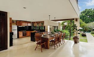 Villa Nelayan by Nakula