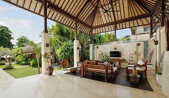 Villa Nelayan by Nakula