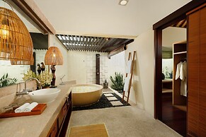 Villa Nelayan by Nakula