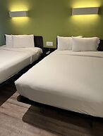 Motel 6 Modesto, CA - Downtown