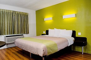 Motel 6 Modesto, CA - Downtown
