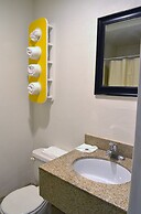 Motel 6 Modesto, CA - Downtown