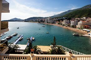 New Hotel Kuc By Marvel