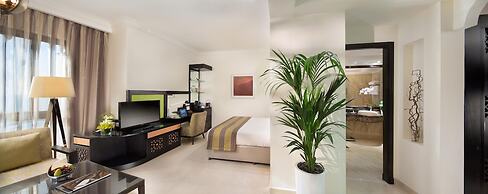 Bahi Ajman Palace Hotel