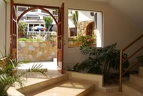 La Mansion Casa Hotel