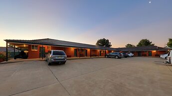 Bushmans Motor Inn