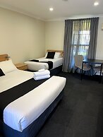 Bushmans Motor Inn