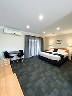 Bushmans Motor Inn