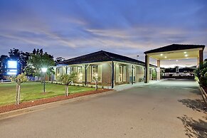 Bushmans Motor Inn