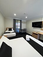 Bushmans Motor Inn